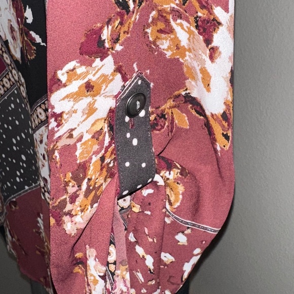 Maurices Graphic Red and Black 3/4 Sleeve Blouse - Picture 3 of 5